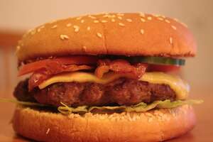 Burger cheesburger patty roll