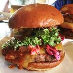 Cheeseburger fresh food delicious